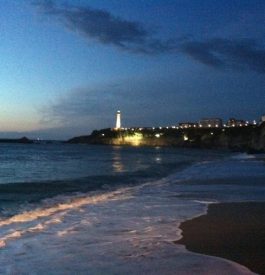 Biarritz, ses plages & sa côte escarpée