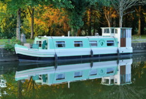 Hébergement insolite : Une péniche sur le Canal du Midi