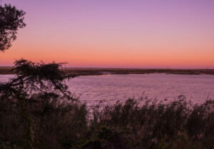 Coucher de soleil sur l'estuaire de St Lucia, Afrique du Sud