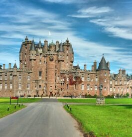 Rejoindre le château de Glamis en Écosse