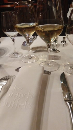 A table aux Grands Buffets à Narbonne