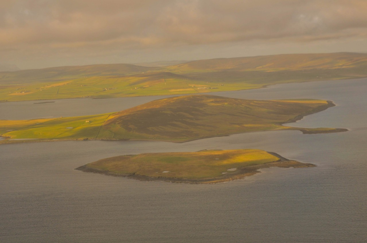 Balade sur les chemins de Papa Westray dans les Orcades en Écosse