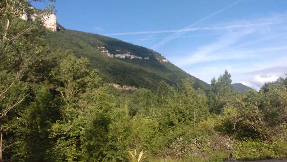 Le paysage du gite d'exception Le Dandelion à Mostuéjouls dans l'Aveyron