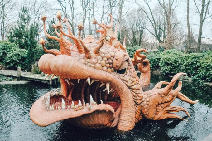 Monstre et dragons dans le parc Efteling