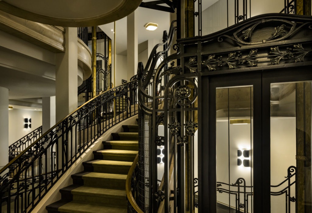 L'escalier du Kimpton hôtel Saint Honoré
