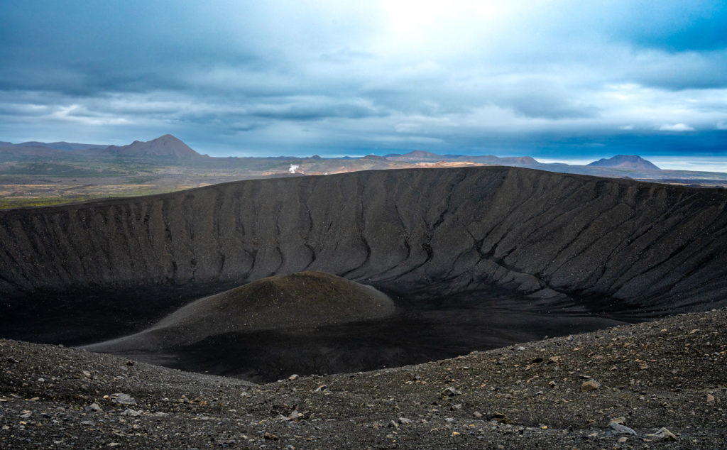 Le cratère du volcan Hverir