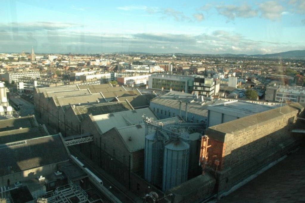 Vue panoramique depuis la Guinness Factory sur Dublin