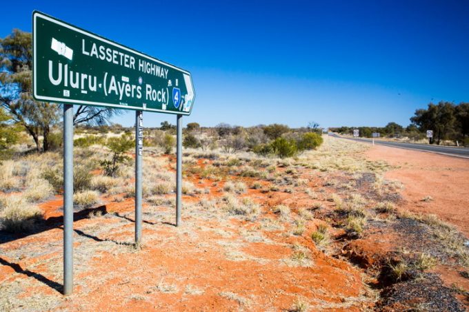 Direction d'Ayers Rock