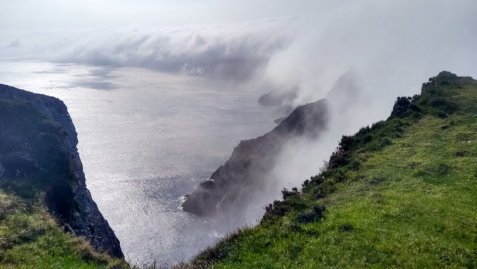 La côte atlantique près des Impressionnantes cliffs of Moher